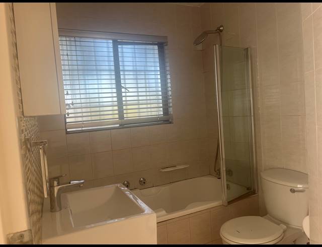 3 bed property to rent in MORNINGSIDE